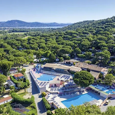 Parc Saint-james Montana *